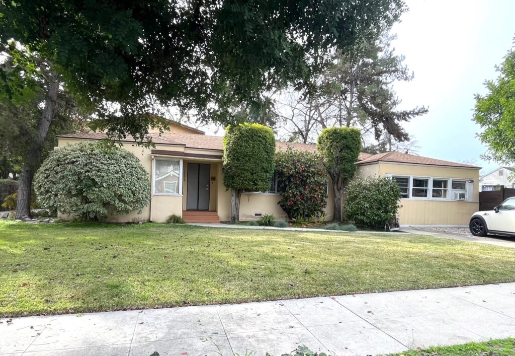 TRUST SALE – VALLEY VILLAGE