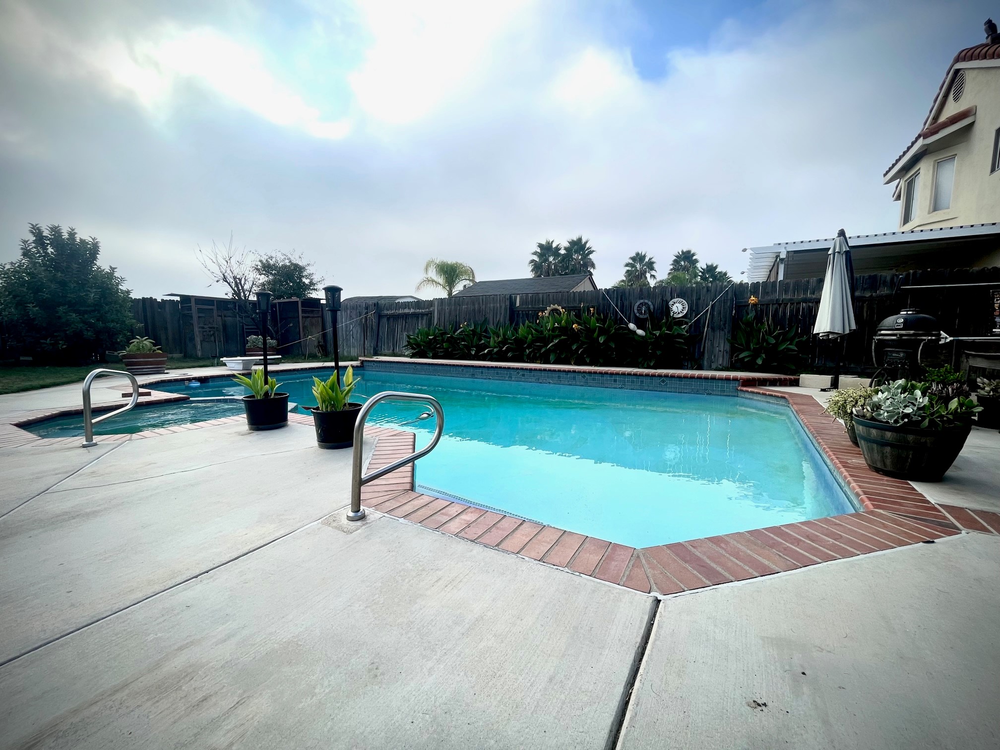 S. MASSACHUSETTS, LAKE ELSINORE 2
