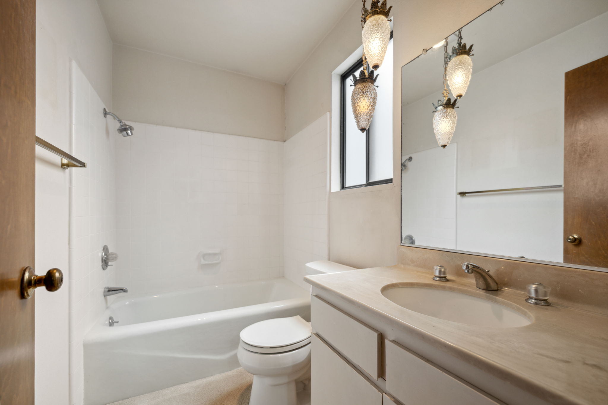 8115 Redlands St 105-15