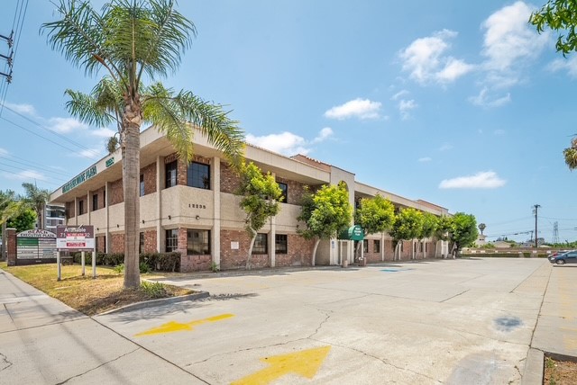 BEACH BLVD STANTON 9