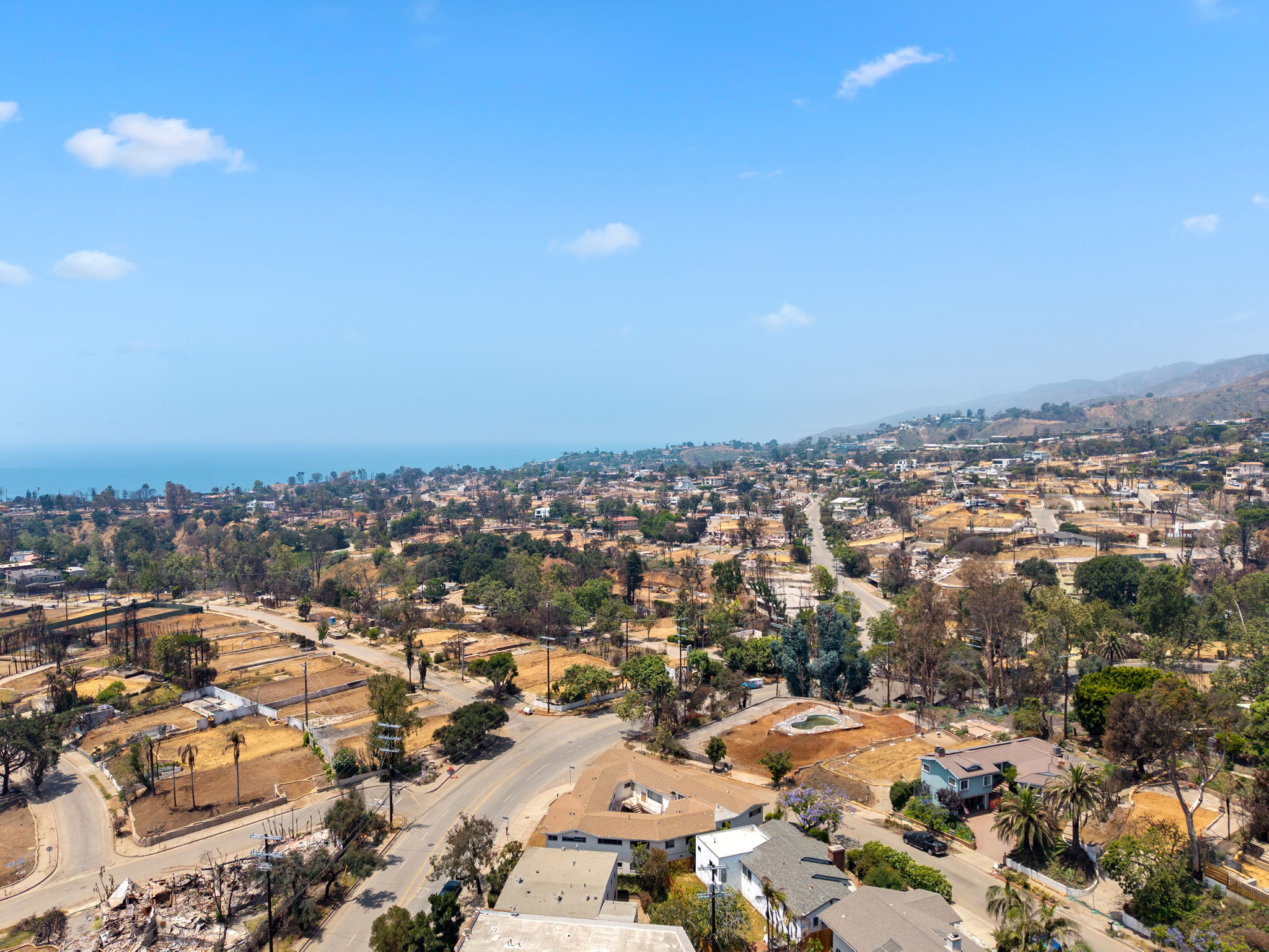 16185 W Sunset Blvd-18