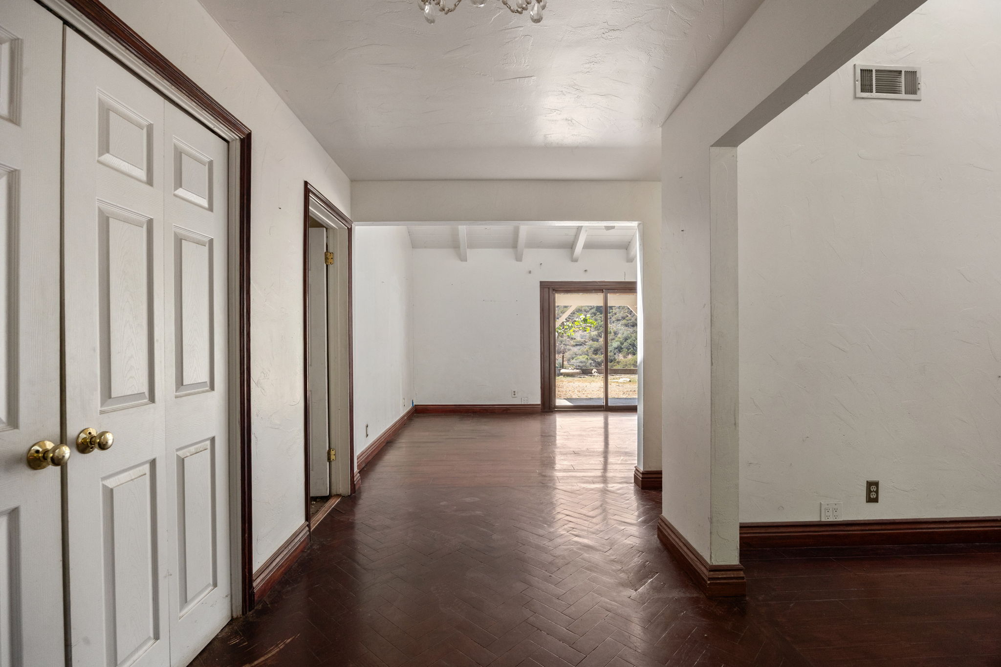 10961 Savona Road-18