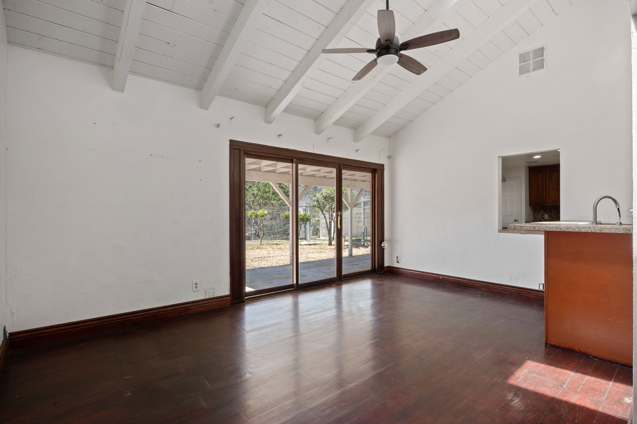 10961 Savona Road-19