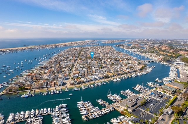 MARINE AVE 019