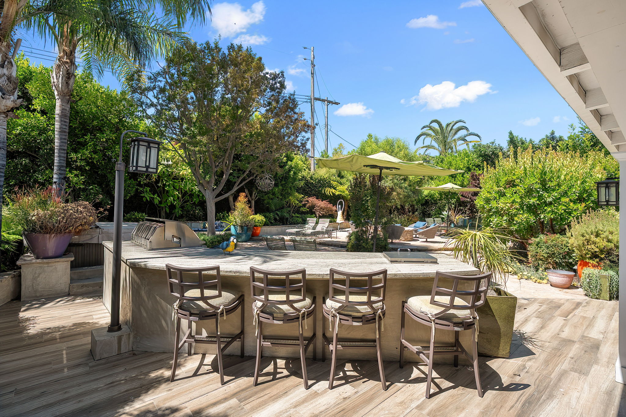 16538 Hartsook Street-41