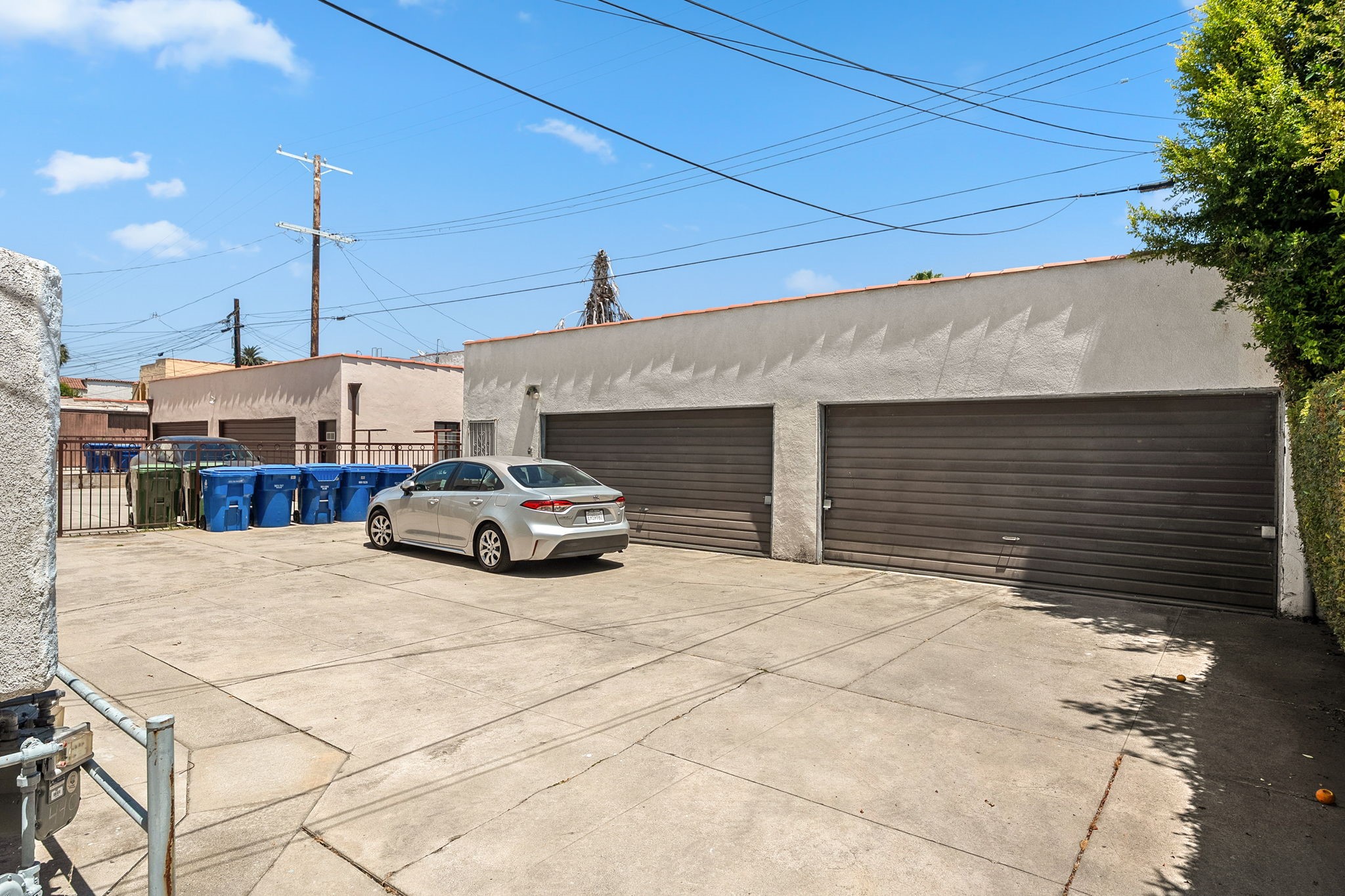 GENESEE AVE 5