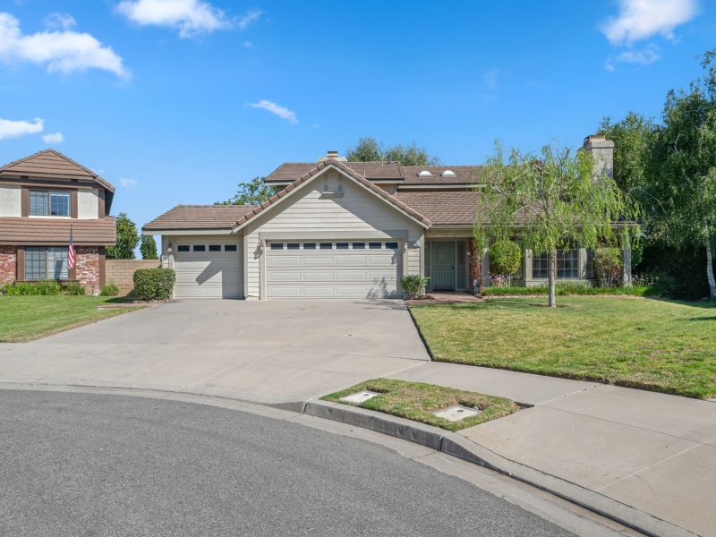 2207 IVERNESS CT