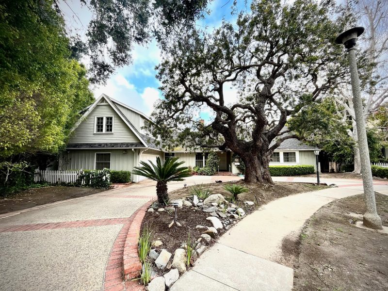 DOBBINS PLACE